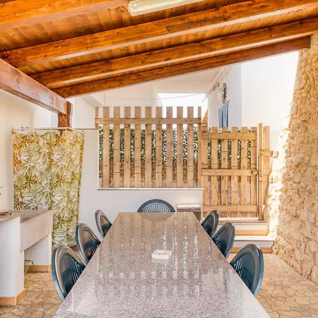 Le Di Sonia Apartment